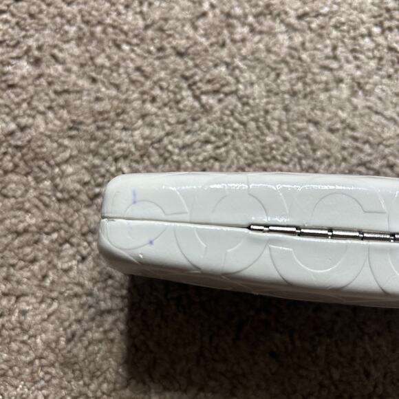 Coach Eye Glass Case ONLY Hard Hinged White Clam Shell With Logo - Picture 4 of 8